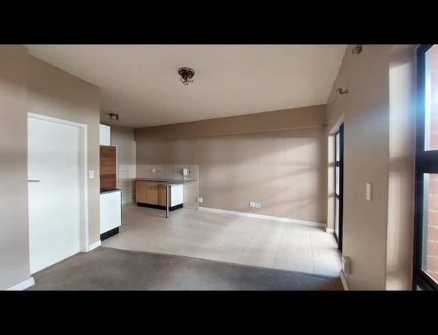 1 BEDROOM APARTMENT FOR SALE IN BRAAMFONTEIN